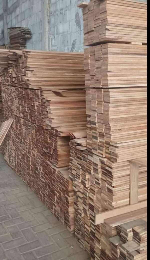 jual kayu bengkirai ukuran 2x10x400cm - Image 4